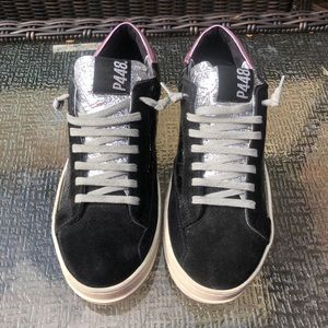 P448 Sneakers